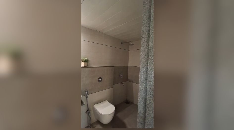 Rohan-Abhilasha-Internal-Gallery-Washroom